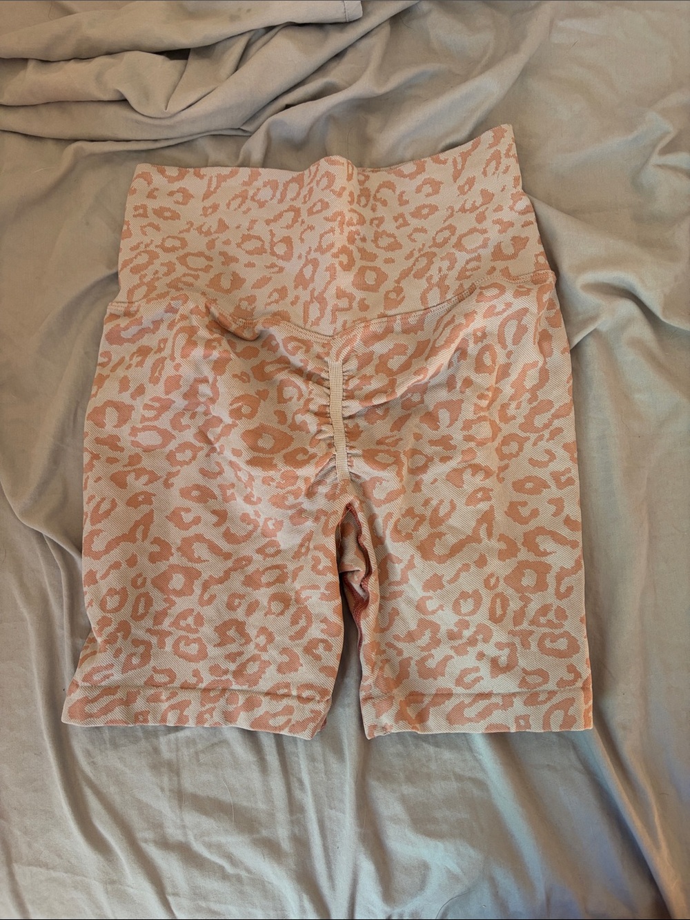 High-Waist Pink Leopard Print Women’s Bike Shorts